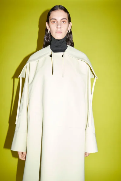 Look 4